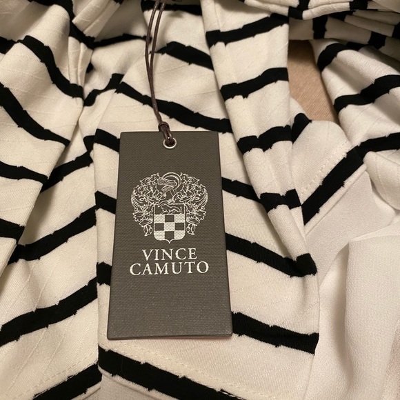 Vince Camuto Blue White Striped Knit Tunic Top Size XL New with tags - Picture 9 of 10